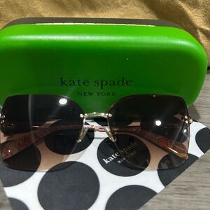 Kate Spade Sunglasses with Brown Lenses and Green Case